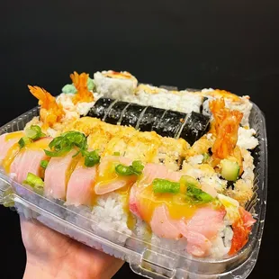 Gorgeous, fresh and delicious sushi rolls.