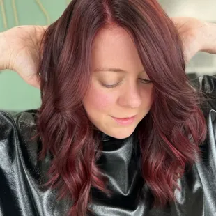 Loving the purple red here!