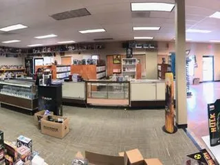 Van's Comic Games Cards