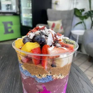 Build your own açaí bowl (with all the fruits!)