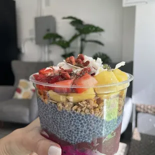Pitaya punch 24oz bowl