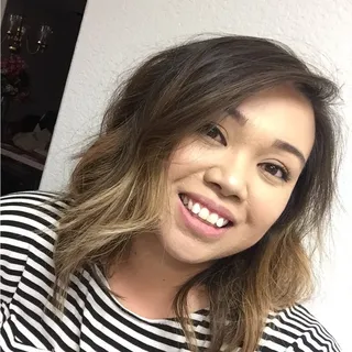 Kat F.