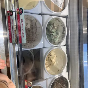 Ice cream selection - very poor