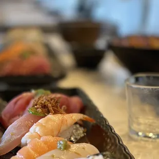 Lunch special sushi set