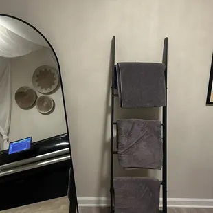 Red light therapy room