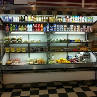 Salad and fruit refrigerator