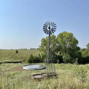 Weather vane thing that's indicative of Kansas