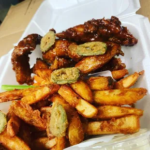 chicken wings and fried chicken, food