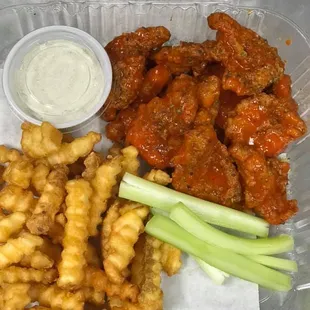 poultry, fried chicken wings, chicken wings and fried chicken, chicken, fried chicken, food, chicken wings, bbq wings, bbq chicken