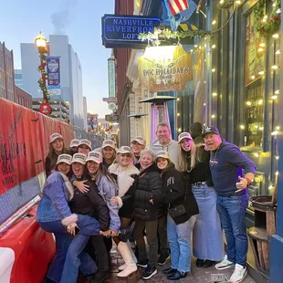 Bar crawl tour in downtown Nashville!