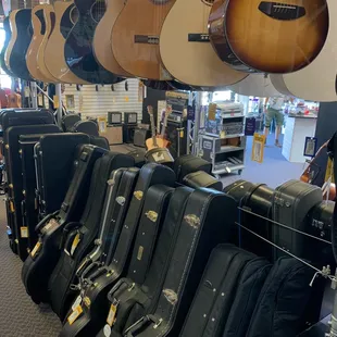 Used cases and bags for a wide variety of instruments.
