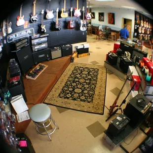 Music Royale is just north of Columbus, Ohio!