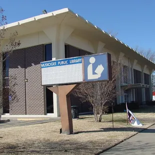 MPL Building &amp; Sign