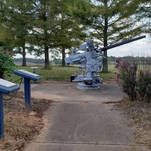 More Artillery and a walking path you can read about other subs.