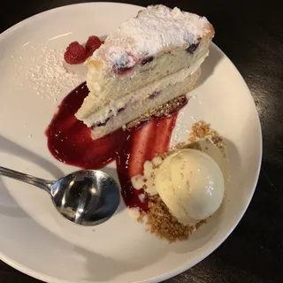 Lemon Berry Cake