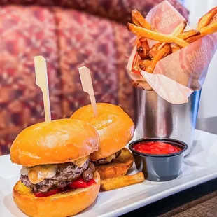 Beef sliders (appetizer)