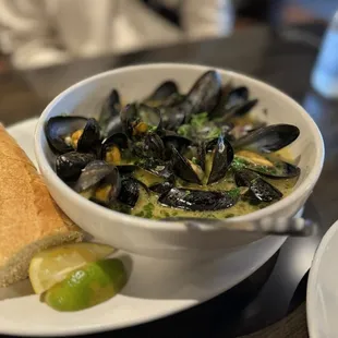 Mussels with meunière