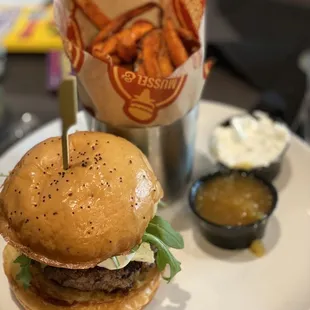 Mediterranean Burger