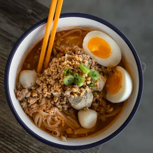 noodle soup, noodle dish, ramen and noodles, food, ramen, noodles