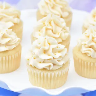 Vanilla cupcakes