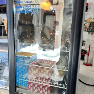 2022.12.13 added Cookie Sandos $5.95; banana pops $5; custard pops $5.95