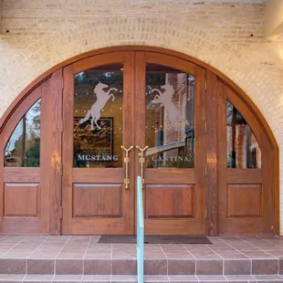 the entrance to the restaurant