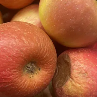 Wrinkled an old looking apples.