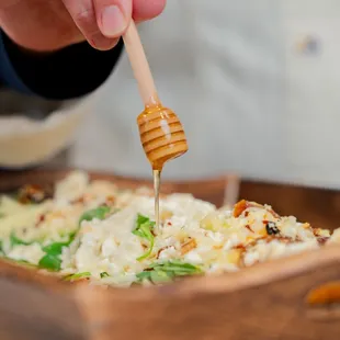 Market Kitchen Goat Cheese Caramelized Onion Flatbread