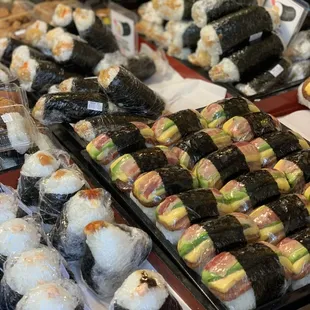 sushi, food, sashimi, sushi and sashimi