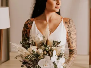 Wax, Glam & Tan with Andrea