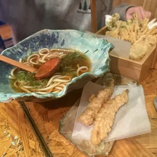 Udon Yasai Ebi Tempura Udon(Hot broth)