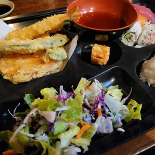 Tempura + sushi lunch combination