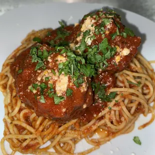 pasta dish, pasta, food