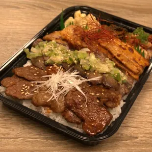 A combination platter