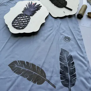 Enjoy the beauty of Hawaiian designs and create your own unique items! Personalize your favorites and make them truly special.