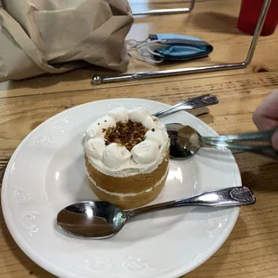 Rum cake