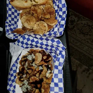 Balsamic glazed chips with yummy gorgonzola allover  &amp; a Beefsteak wedge