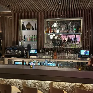 sushi and sashimi, interior