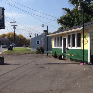 My Artisano Foods - cheese shop and many more specialty foods (gluten free included)