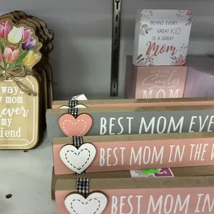 Gifts for mom at a bargain