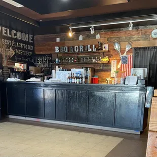 Cashier station