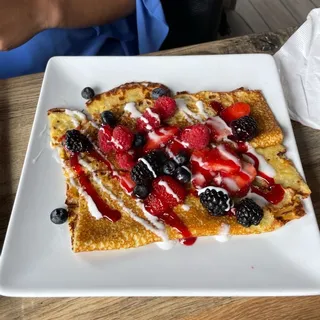 Berry Crepe