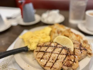 Dina's Family Restaurant