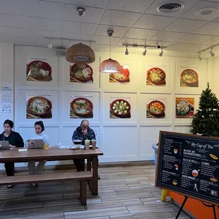 sushi and sashimi, interior