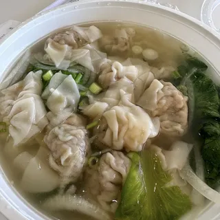 #10 Wonton Soup (