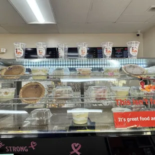 Dessert case
