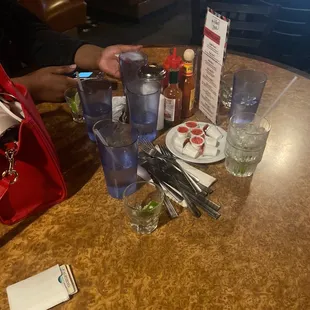 No food for over 2 hours ... bought drinks and they thought we were not going to pay