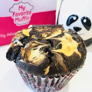 Chocolate cheesecake muffin was unbelievable