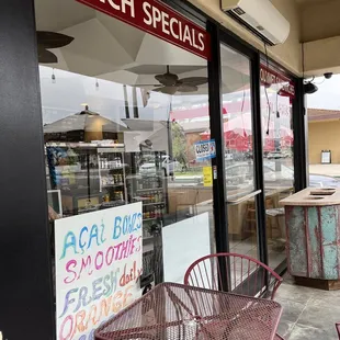 Guess they closed 30 mins early today