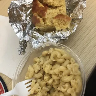 Side of mac and cheese with cornbread